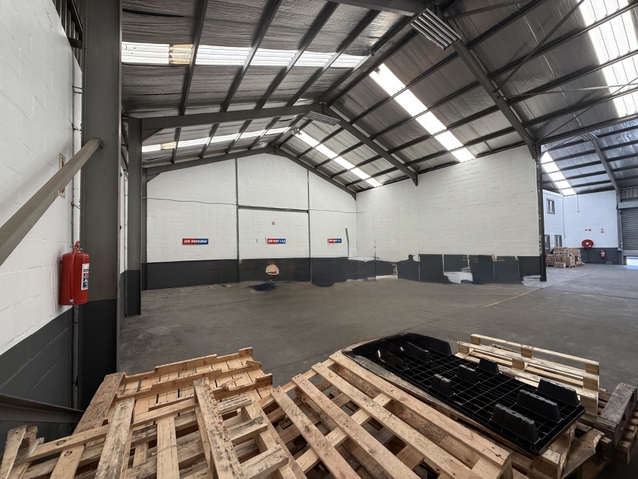 To Let commercial Property for Rent in Blackheath Industrial Western Cape